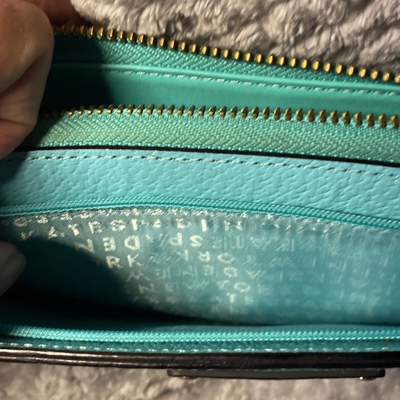 Kate spade wristlet $45 - Picture 4 of 5